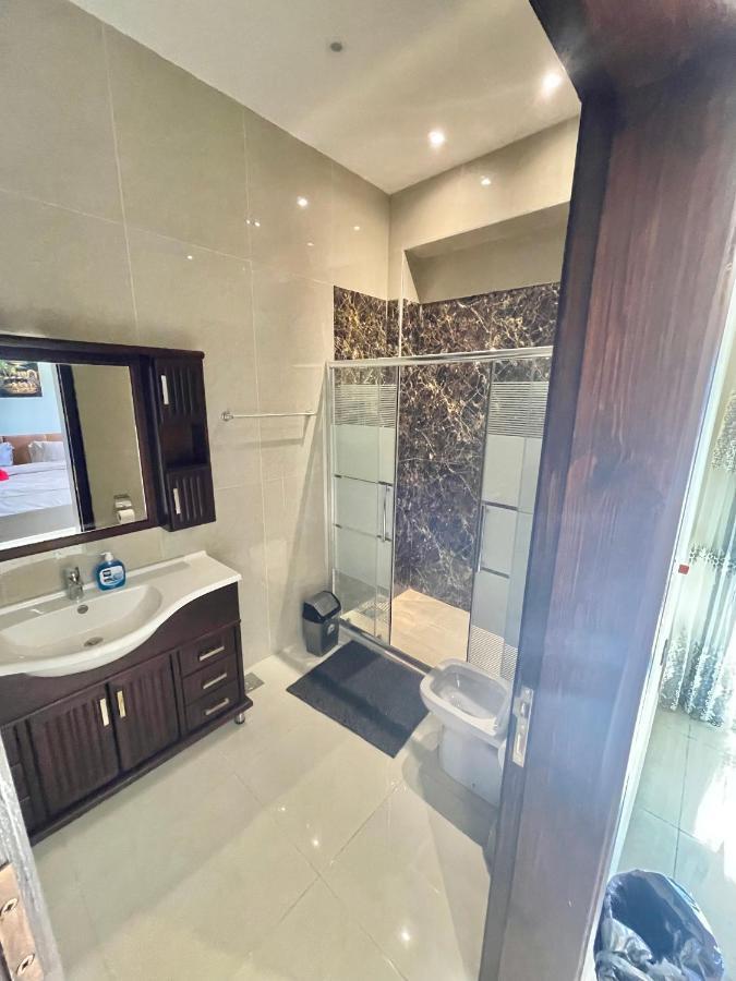 Villa Mira Guesthouse 2 - Downtown Central Amman - Al Diyrih エクステリア 写真